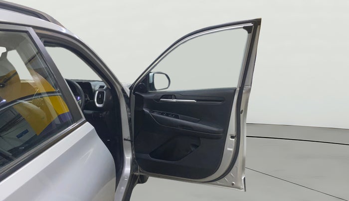 2022 KIA SONET HTK PLUS 1.2, Petrol, Manual, 21,413 km, RHS Front Door