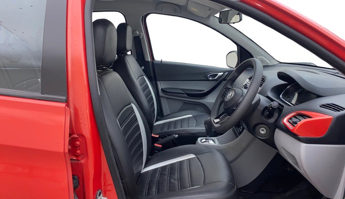 2020 Tata Tiago XZA PLUS DUAL TONE PETROL, Petrol, Automatic, 34,480 km, Right Side Front Door Cabin
