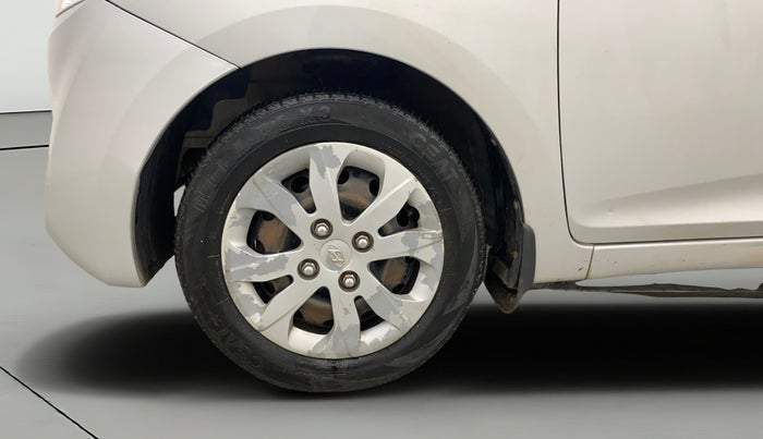 2018 Hyundai Eon SPORTZ, Petrol, Manual, 1,15,605 km, Left Front Wheel