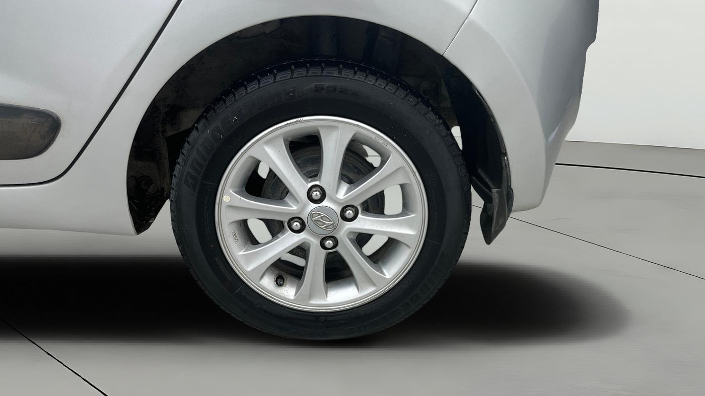 2015 Hyundai Grand i10 ASTA AT 1.2 KAPPA VTVT, Petrol, Automatic, 78,909 km, Left Rear Wheel