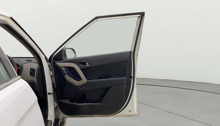 2017 Hyundai Creta SX PLUS 1.6 PETROL, Petrol, Manual, 78,220 km, RHS Front Door