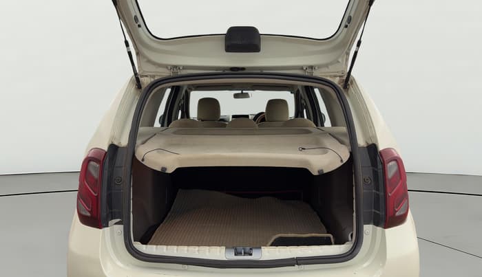 2016 Renault Duster RXE PETROL, Petrol, Manual, 49,565 km, Boot Open Zoomed View