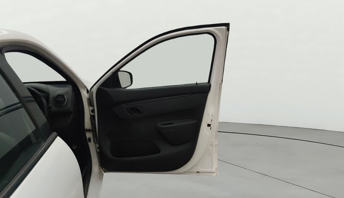 2016 Renault Kwid RXT 0.8, Petrol, Manual, 96,529 km, RHS Front Door