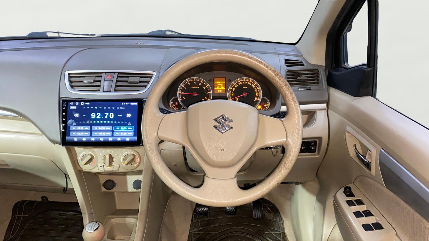 2013 Maruti Ertiga VXI, Petrol, Manual, 47,107 km, Steering Wheel Close Up