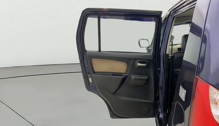 2017 Maruti Wagon R 1.0 LXI CNG, CNG, Manual, 1,01,847 km, LHS Rear Door