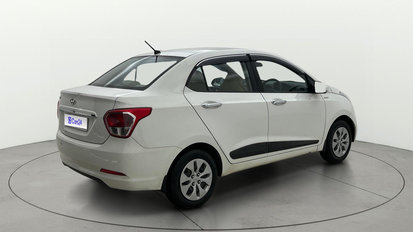 2015 Hyundai Xcent S 1.2, Petrol, Manual, 89,441 km, Right Back Diagonal