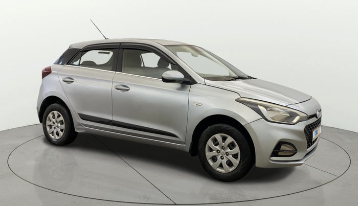 2020 Hyundai Elite i20 MAGNA PLUS 1.2, Petrol, Manual, 27,703 km, Right Front Diagonal