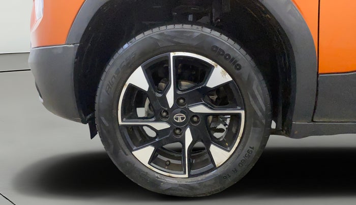 2021 Tata PUNCH CREATIVE  MT, Petrol, Manual, 38,399 km, Left Front Wheel