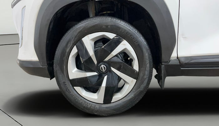 2021 Nissan MAGNITE XL, Petrol, Manual, 61,728 km, Left Front Wheel