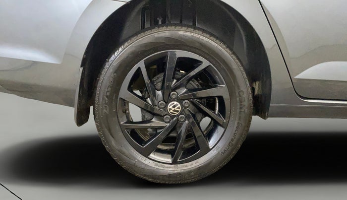 2025 Volkswagen VIRTUS GT Line 1.0L TSI AT, Petrol, Automatic, 1,540 km, Right Rear Wheel
