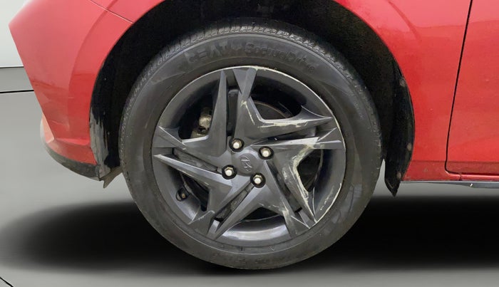 2021 Hyundai NEW I20 SPORTZ 1.2 AT, Petrol, Automatic, 32,918 km, Left Front Wheel