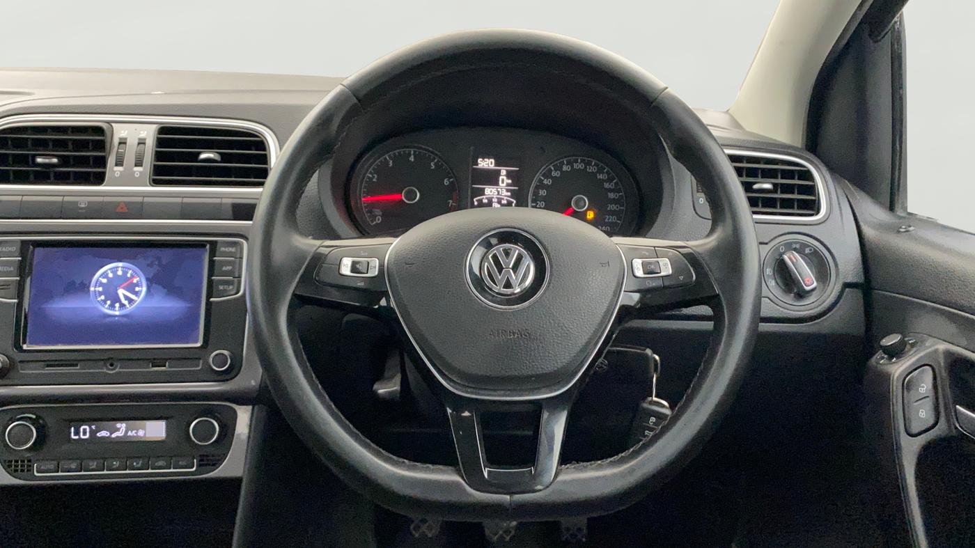 2022 Volkswagen Polo HIGHLINE PLUS 1.0, Petrol, Manual, 80,570 km, Steering Wheel Close Up