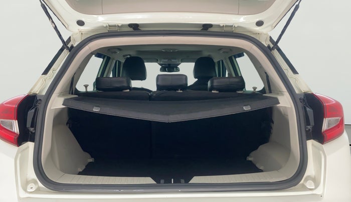 2022 Mahindra XUV300 W8 (O) 1.5 DIESEL, Diesel, Manual, 78,278 km, Boot Open Zoomed View