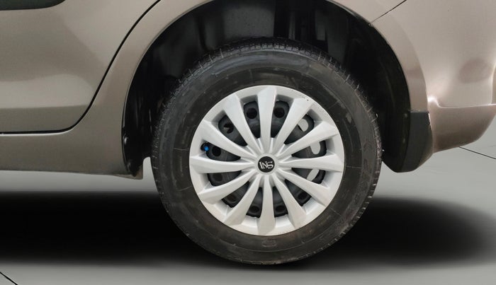 2015 Maruti Swift Dzire VXI, Petrol, Manual, 35,160 km, Left Rear Wheel