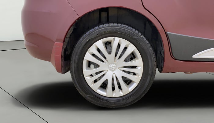 2013 Maruti Ertiga VXI CNG, CNG, Manual, 70,915 km, Right Rear Wheel