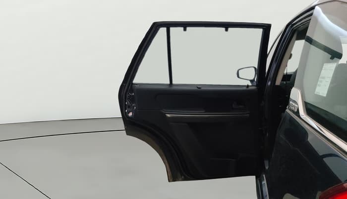 2019 Tata Hexa XTA 4X2 7 STR, Diesel, Automatic, 46,801 km, LHS Rear Door