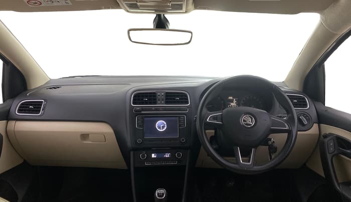 2019 Skoda Rapid STYLE 1.6 MPI, Petrol, Manual, 50,669 km, Dashboard