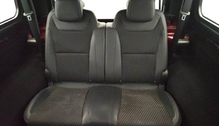 2021 Mahindra Thar LX HT PETROL 4WD MT, Petrol, Manual, 81,382 km, Right Side Rear Door Cabin