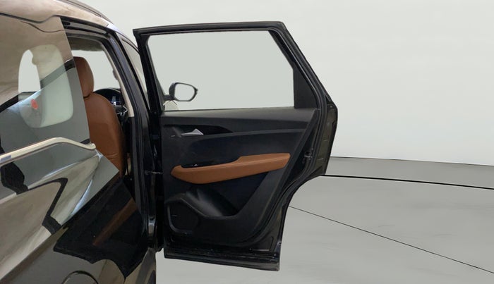 2021 MG HECTOR PLUS SHARP 1.5 PETROL TURBO CVT 6-STR, Petrol, Automatic, 1,14,945 km, RHS Rear Door