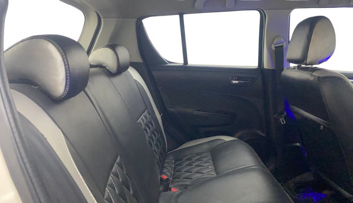 2017 Maruti Swift VDI ABS, Diesel, Manual, 1,08,722 km, Right Side Rear Door Cabin