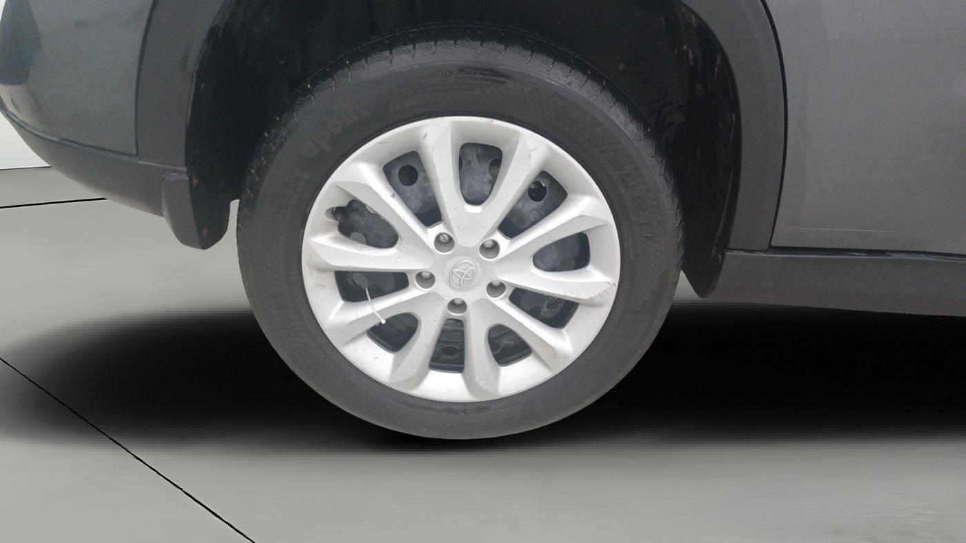 2023 Toyota URBAN CRUISER HYRYDER E NEO DRIVE, Petrol, Manual, 42,204 km, Right Rear Wheel