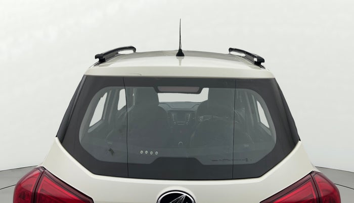 2022 Mahindra XUV300 W6 1.2 PETROL AMT, Petrol, Automatic, 18,956 km, Rear Windshield