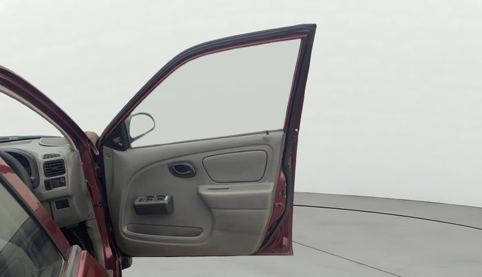 2013 Maruti Alto K10 LXI, Petrol, Manual, 98,118 km, RHS Front Door