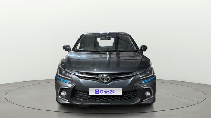 2022 Toyota Glanza V, Petrol, Manual, 1,11,054 km, Front