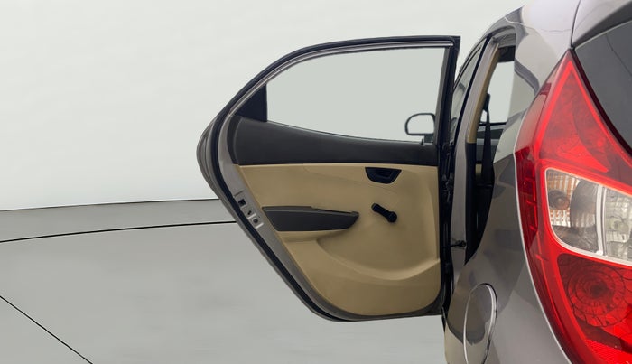 2013 Hyundai Eon ERA +, Petrol, Manual, 96,947 km, LHS Rear Door