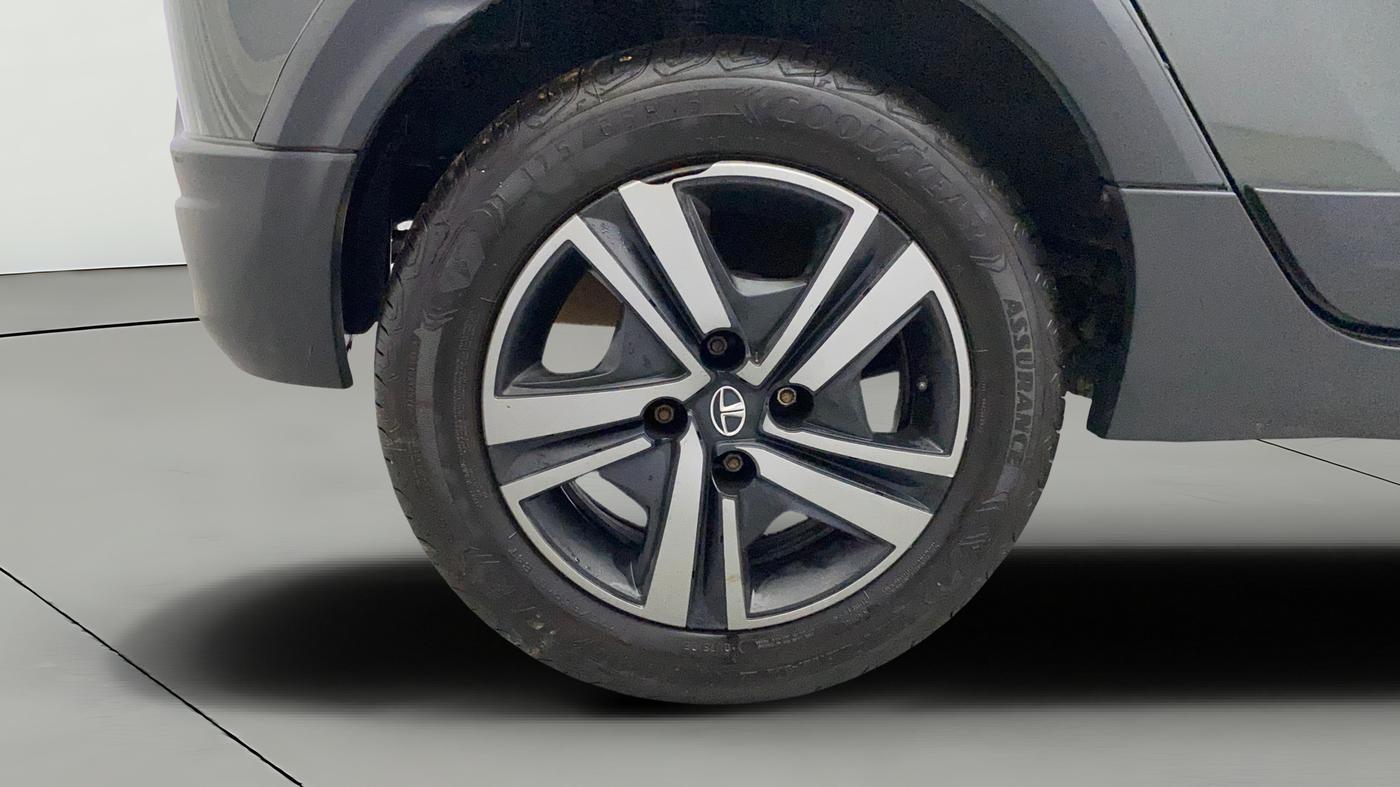2021 Tata TIAGO NRG XZ MT, Petrol, Manual, 20,074 km, Right Rear Wheel