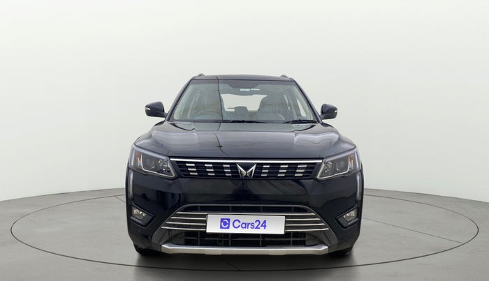 2022 Mahindra XUV300 W8 (O) 1.2 PETROL, Petrol, Manual, 47,398 km, Front