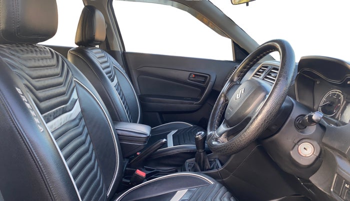 2019 Maruti Vitara Brezza VDI, Diesel, Manual, 70,749 km, Right Side Front Door Cabin