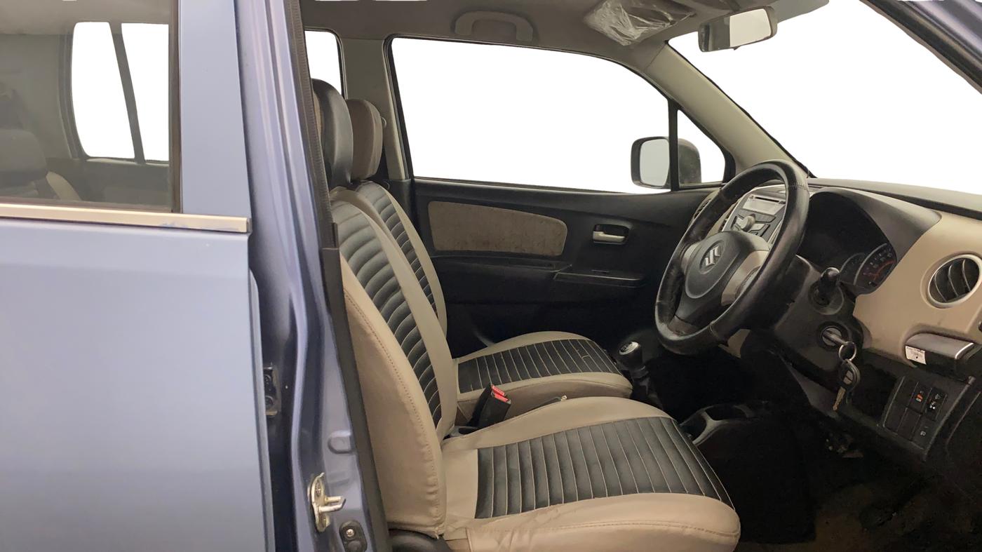 2015 Maruti Wagon R 1.0 VXI, Petrol, Manual, 51,019 km, Right Side Front Door Cabin