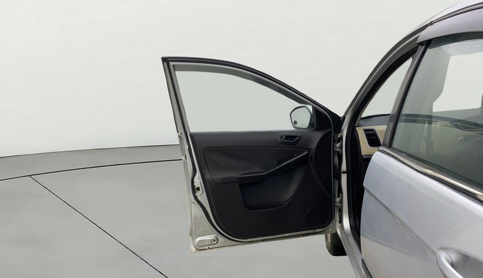 2015 Tata Zest XMS PETROL, Petrol, Manual, 63,165 km, LHS Front Door