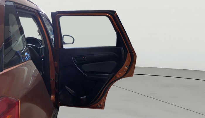 2020 Maruti Vitara Brezza VXI AT SHVS, Petrol, Automatic, 75,835 km, RHS Rear Door