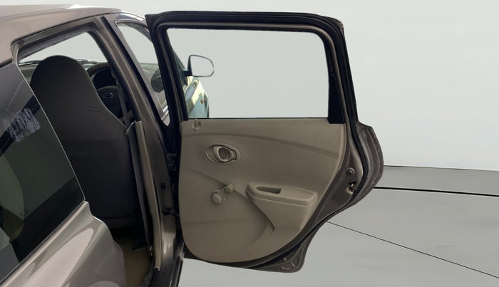 2015 Datsun Go Plus T, Petrol, Manual, 60,217 km, RHS Rear Door