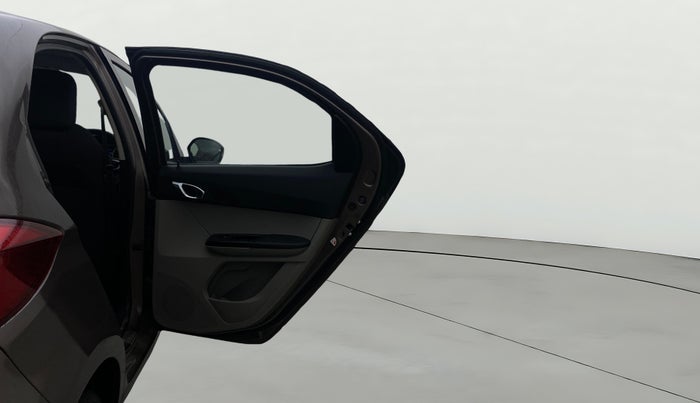 2017 Tata Tiago XZA PETROL, Petrol, Automatic, 47,343 km, RHS Rear Door