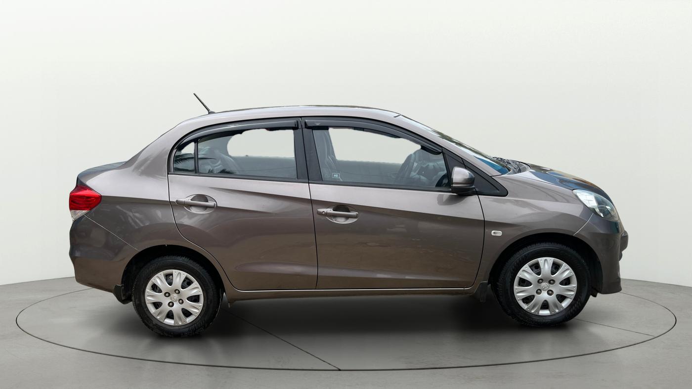 2015 Honda Amaze 1.2L I-VTEC S, Petrol, Manual, 48,976 km, Right Side View
