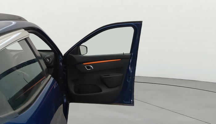 2019 Renault Kwid CLIMBER 1.0 (O), Petrol, Manual, 40,008 km, RHS Front Door