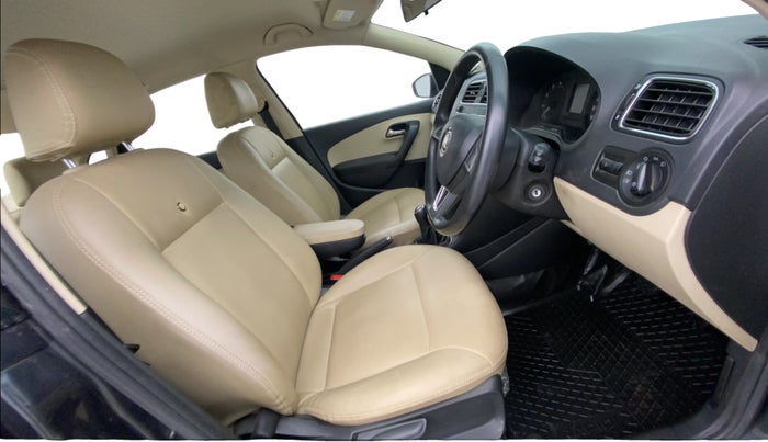 2018 Skoda Rapid AMBITION 1.6 MPI MT, Petrol, Manual, 36,544 km, Right Side Front Door Cabin