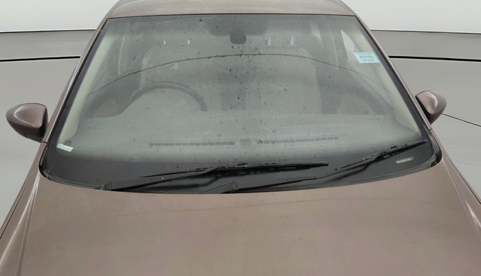 2017 Volkswagen Vento HIGHLINE PETROL AT, Petrol, Automatic, 1,13,017 km, Front Windshield