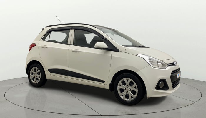 2015 Hyundai Grand i10 SPORTZ 1.2 KAPPA VTVT, Petrol, Manual, 71,440 km, Right Front Diagonal