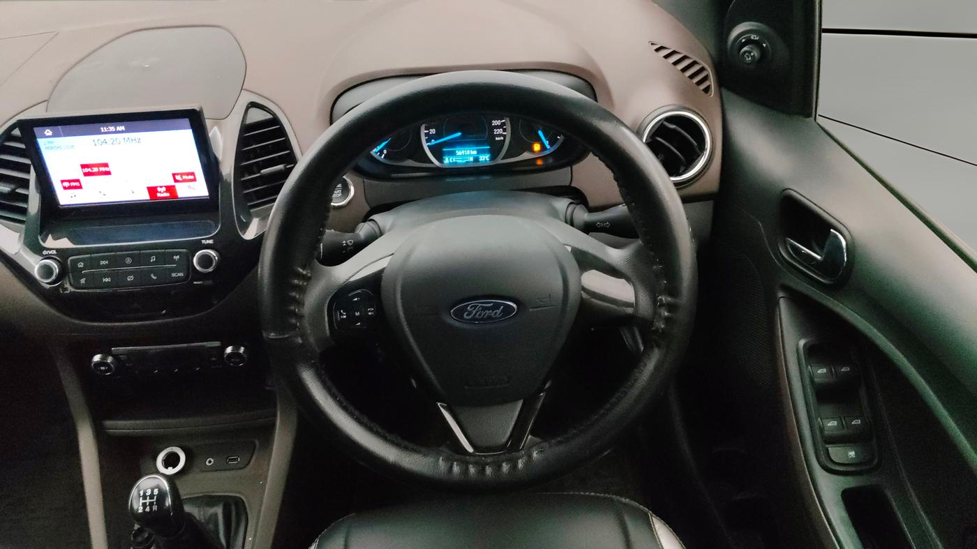 2019 Ford FREESTYLE TITANIUM 1.2 PETROL, Petrol, Manual, 56,976 km, Steering Wheel Close Up