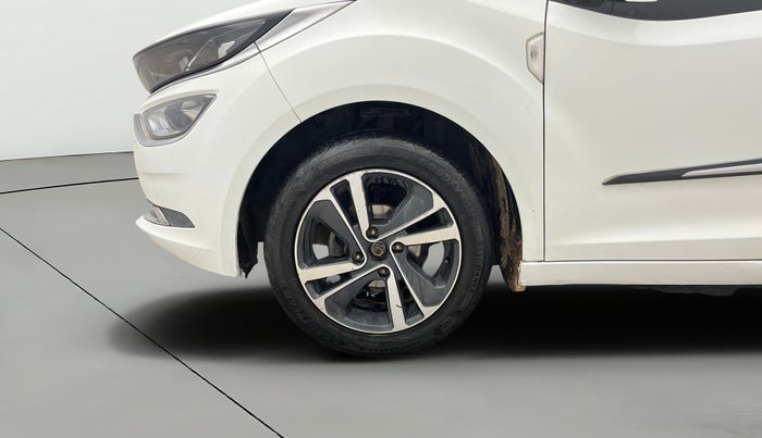 2022 Tata ALTROZ XZ PLUS PETROL, Petrol, Manual, 38,170 km, Left Front Wheel