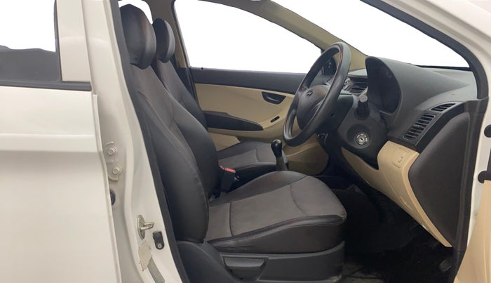 2013 Hyundai Eon ERA +, Petrol, Manual, 61,413 km, Right Side Front Door Cabin