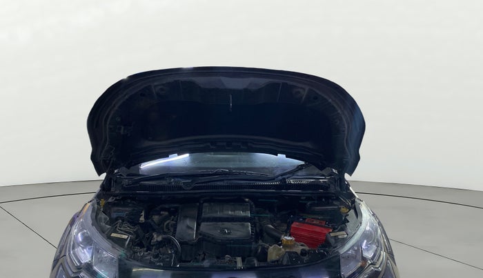 2020 Tata NEXON XM PLUS SUNROOF DIESEL, Diesel, Manual, 78,654 km, Open Bonet