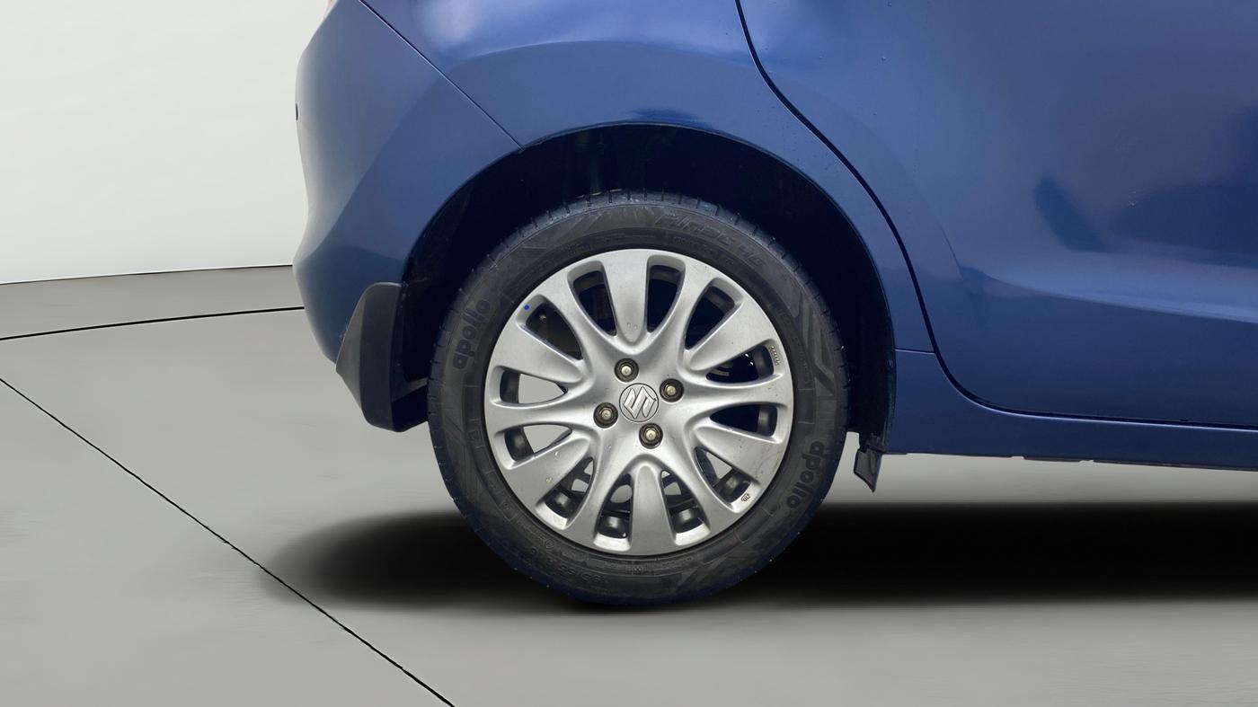 2016 Maruti Baleno ZETA PETROL 1.2, Petrol, Manual, 46,078 km, Right Rear Wheel