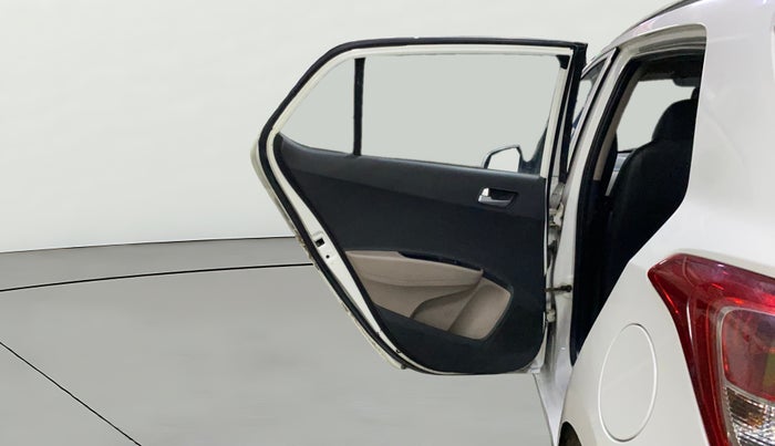 2016 Hyundai Grand i10 ASTA (O) AT 1.2 KAPPA VTVT, Petrol, Automatic, 54,107 km, LHS Rear Door