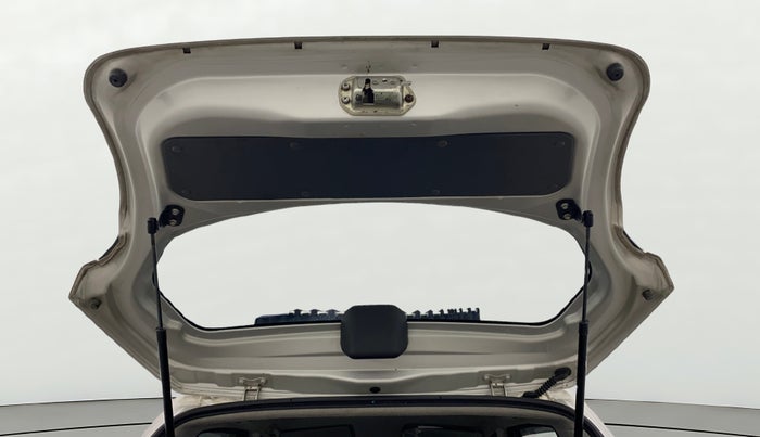 2015 Maruti Alto 800 LXI, Petrol, Manual, 88,122 km, Boot Door Open