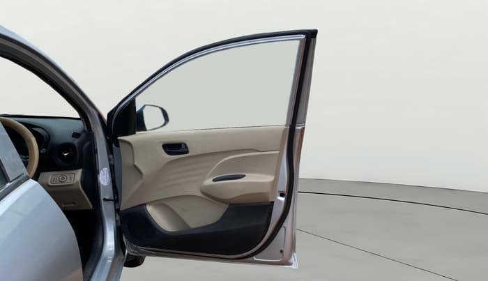 2022 Hyundai NEW SANTRO SPORTZ EXECUTIVE MT CNG, CNG, Manual, 63,334 km, RHS Front Door